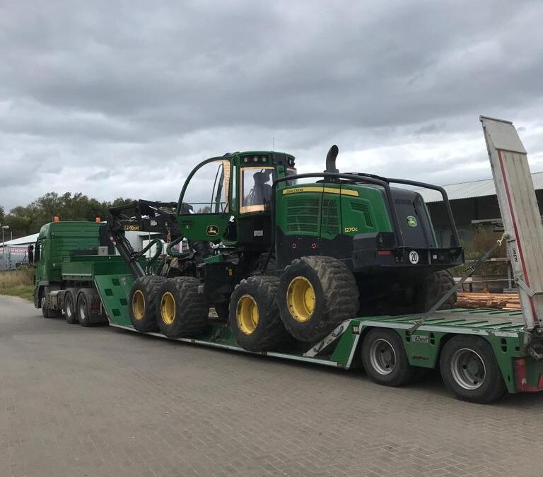 Harwester John Deere 1270G 8W