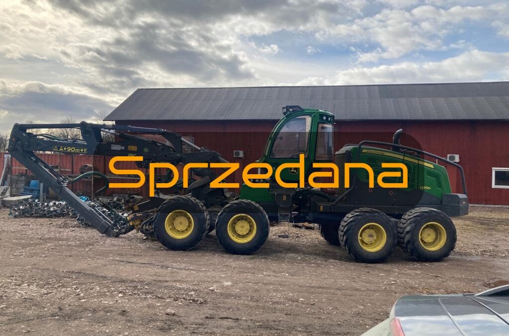 Harvester John Deere 1270 G 8W