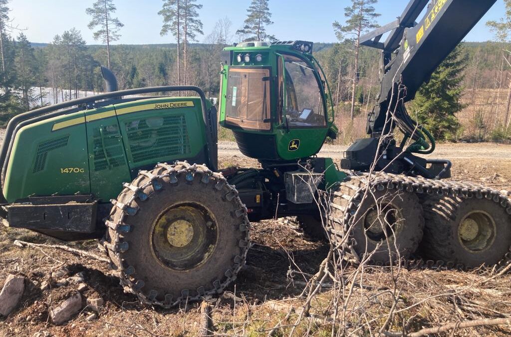Harvester John Deere 1470 G