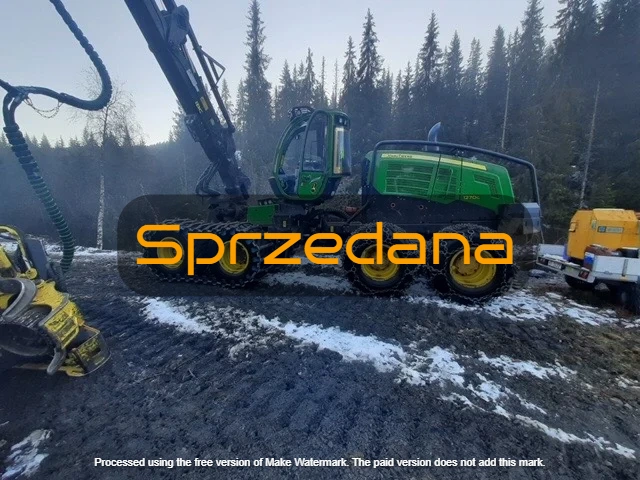 Harvester John Deere 1270 G 8W
