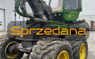 Harvester John Deere 1270 G 8W