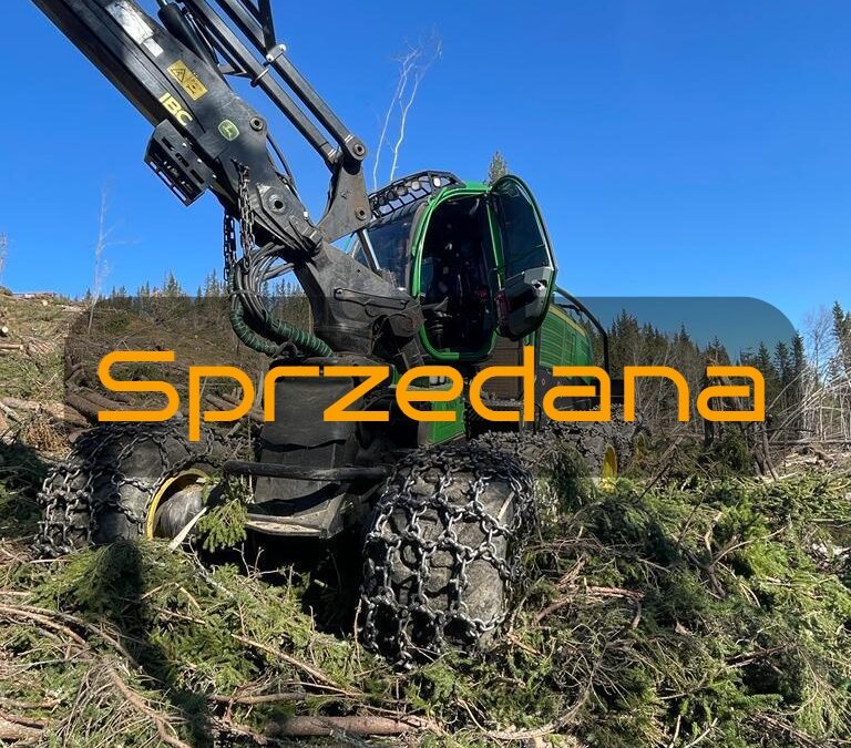 Harvester John Deere 1270 G 8W