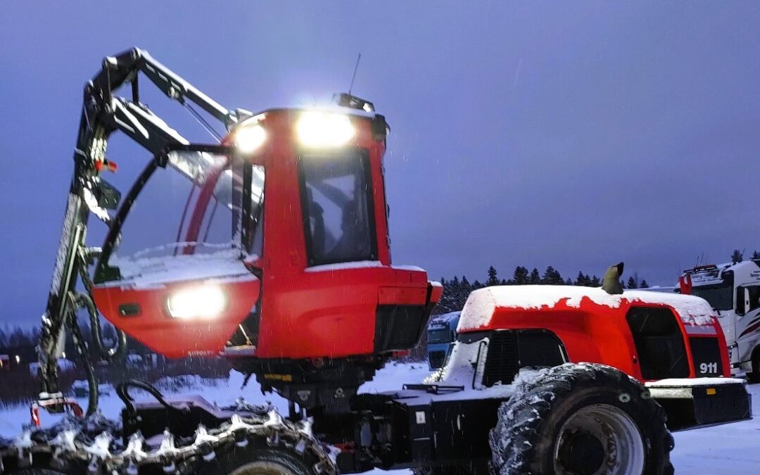 Harvester Komatsu 911