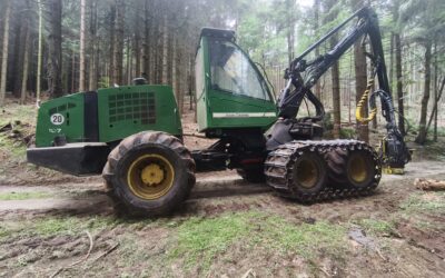 Harvester John Deere 1070 D